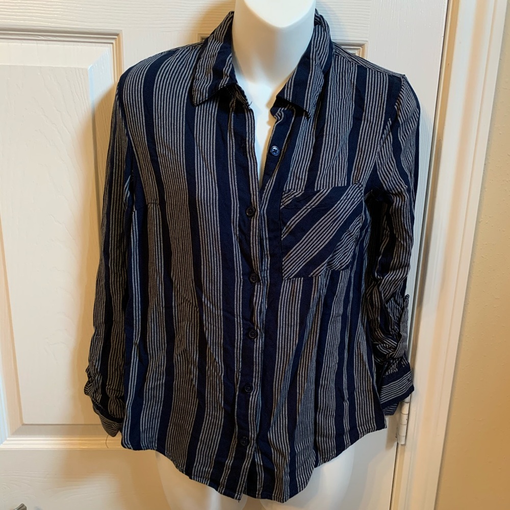 Striped blouse❤️